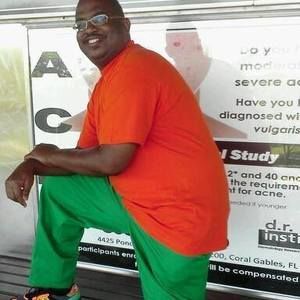 Meet your Posher, Dee